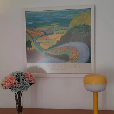 Acogedor Y Amplio Piso En Begona Gijón