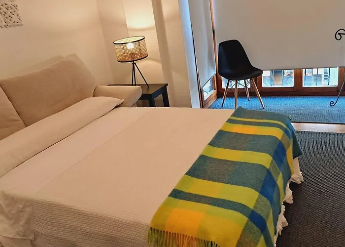 Acogedor Y Amplio Piso En Begoña