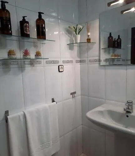 Acogedor Y Amplio Piso En Begoña Apartamento