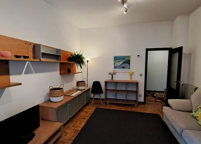 Apartamento Acogedor Y Amplio Piso En Begoña Gijón